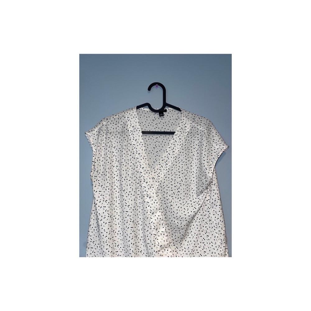 ANN TAYLOR BLOUSE